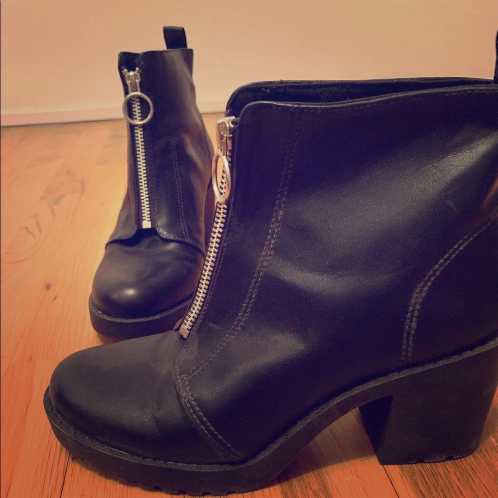 H&M black booties
